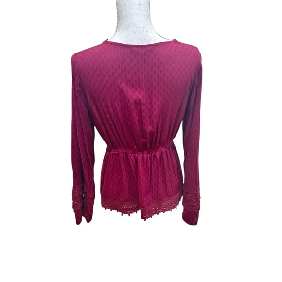 Takara v neck burgundy red blouse crochet trim balloon sleeve lightweight large - Picture 7 of 8